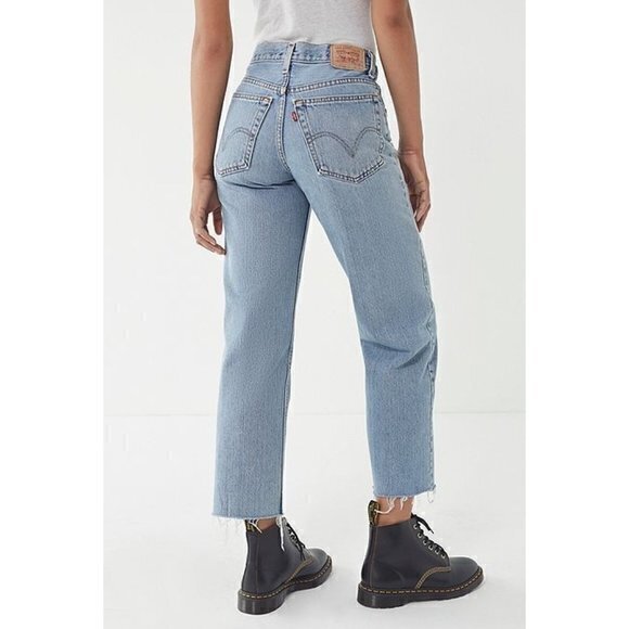 Vintage Levi's 550 Made in USA Size 16 Light Wash - Picture 1 of 9